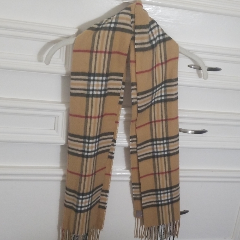 Croft and Barrow scarf